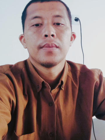 M. Husin, S.Kom