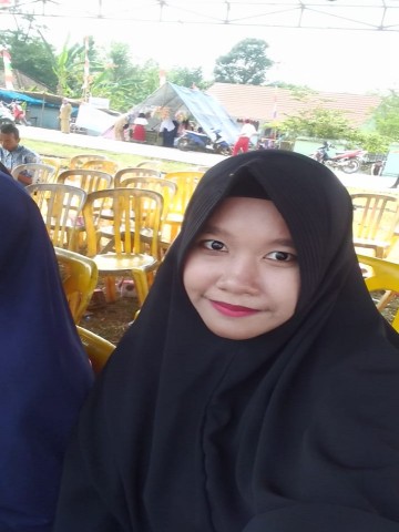 Dian Tri Artika, S.Pd
